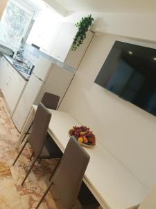 Rose apartment - 5 min centro - comfort ed eleganza