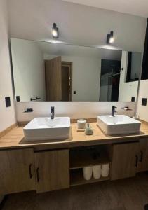 Residencia con alberca