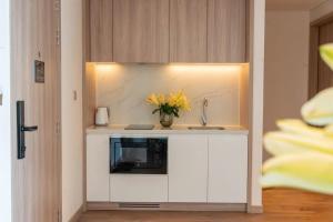 Alacarte Ha Long Bay Sea View- Apartment by HA