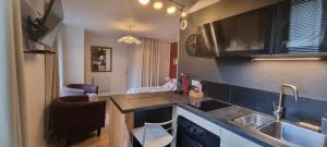 Le TOURNY-Studio cosy avec ascenseur- Sarlat - Coeur cité médiévale