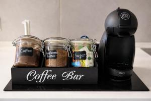 The Comfy Stay Apartment-2 Bedroom, Near Shops, Restaurants & Bus Stop