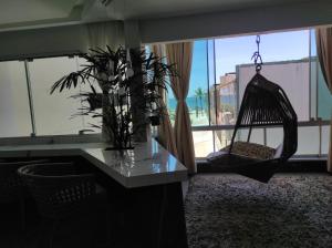 Apartamento beira mar 4 quartos garagem e churrasqueira Grátis av atlântica
