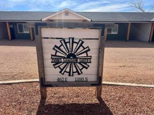 Charming Kanab suite Basecamp to Zion Bryce