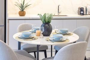 Classy Stay at Beach Mansion with Private Beach