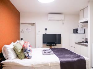 Triphome Shinokubo WUJI New Open