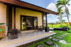 Warung Mandi & Villa