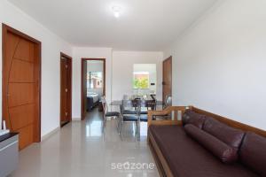 Aptos em condomínio com piscina e churrasqueira - CTYs