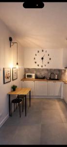 Rooms in Warsaw - P13-19