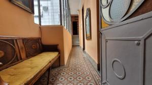 Apartment for 8, just blocks from the Obelisk!