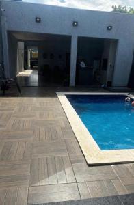 Casa com piscina a 5 min centro