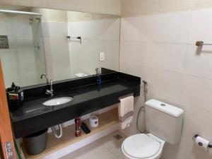 Flats da Júnia 110 - funcional com ar, garagem, tv, microondas, frigobar e 14 km aeroporto