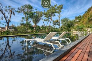 New Studio - King Bed - Pool - Jacuzzi - Gym