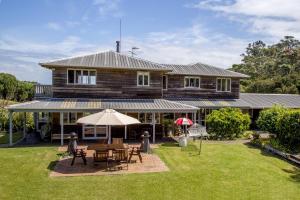 Kowhai Close Accommodation, Pensionen - Oneroa