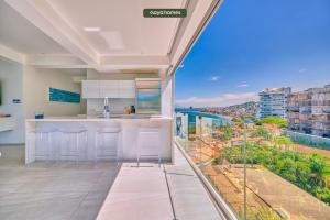 Luxury Penthouse -Ocean View - GYM - Pool