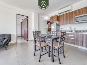 2BR Condo with Private Terrace - Near to the Beach