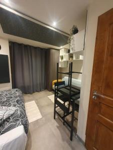 Studio cozy et moderne en rez de chaussée
