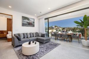 New Luxury 3 BR Condo Udara - Beach - Pool - SPA