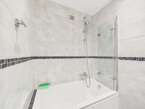 Jagiellońska 4 Family Residence by Solarento