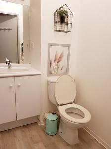 Studio côté Metro avec Piscine et Parking gratuit