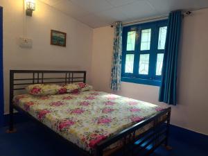Casa Blue Heritage Farmstay - McCluskieganj