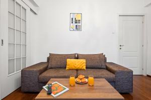 Stepup Apartment, City Center Bucharest, Magheru Blvd View, Elegant Stay