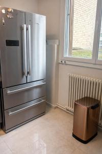 Appartement 3 Pièces Luxueux pour 6 Personnes avec Piscine Tennis Proche Paris