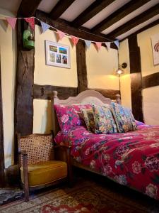 Historic Tudor House in rural Hereford - inc breakfast
