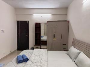 3BHK Row house by Vivify Home