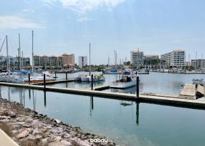Departamento Isla Marina Mazatlán con alberca