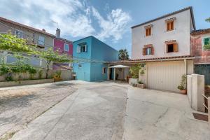 Apartments and Room Rukonic