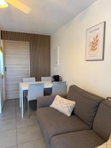 Studio Cabine - Clim - Wifi - Parking - Terasse - Piscine