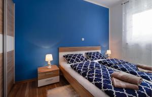 Cozy Apartment In Cizici With Wifi