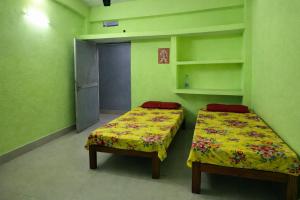 Maa katyani girls pg and hostel