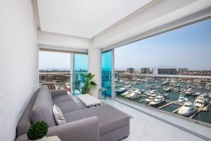 "Nautico: 1BR, Rooftop Pool, 20% Off!"