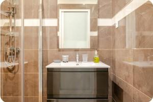 Royal Riviera Estates Cannes Luxury Villas & Apartments