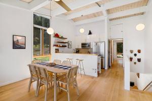 Alpine Meadows Basecamp