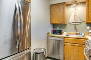 Relax & Unwind by the Sea! Unit in Ocean Shores