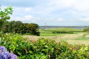 3 Bed in Caernarfon oc-wag262