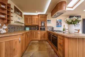 4 Bed in Mynytho oc-angmyn