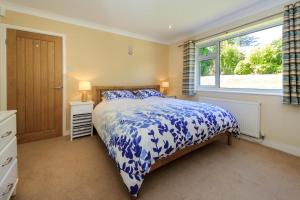 4 Bed in Abersoch oc-dolphb