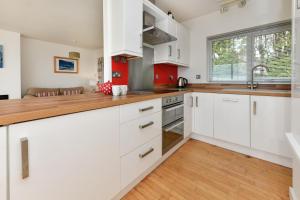 3 Bed in Pwllheli oc-16glyn