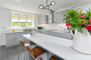 5 Bed in Pwllheli oc-dolwen