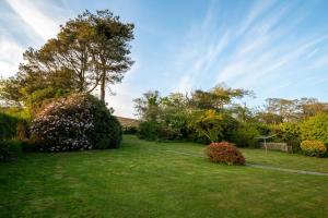 3 Bed in Nicholaston oc-hh676