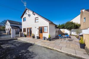 4 Bed in Pwllheli oc-lluest