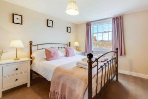4 Bed in Rye oc-rh1175