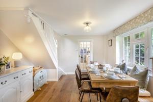 3 Bed in Seaview oc-f33629