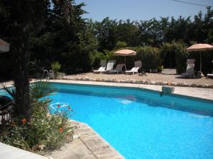 Maisons de vacances Gites Climatises Piscine Chauffee La Balancelle : photos des chambres