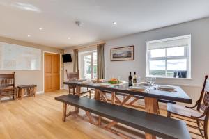 5 Bed in Pwllheli oc-wag710