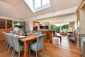 4 Bed in Abersoch oc-penmor