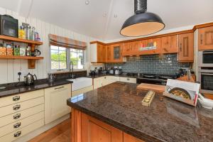 4 Bed in Abersoch oc-penmor